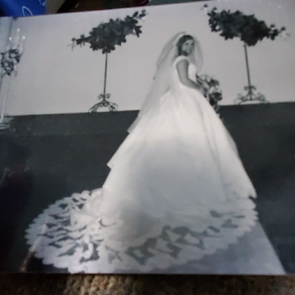 Wedding dress